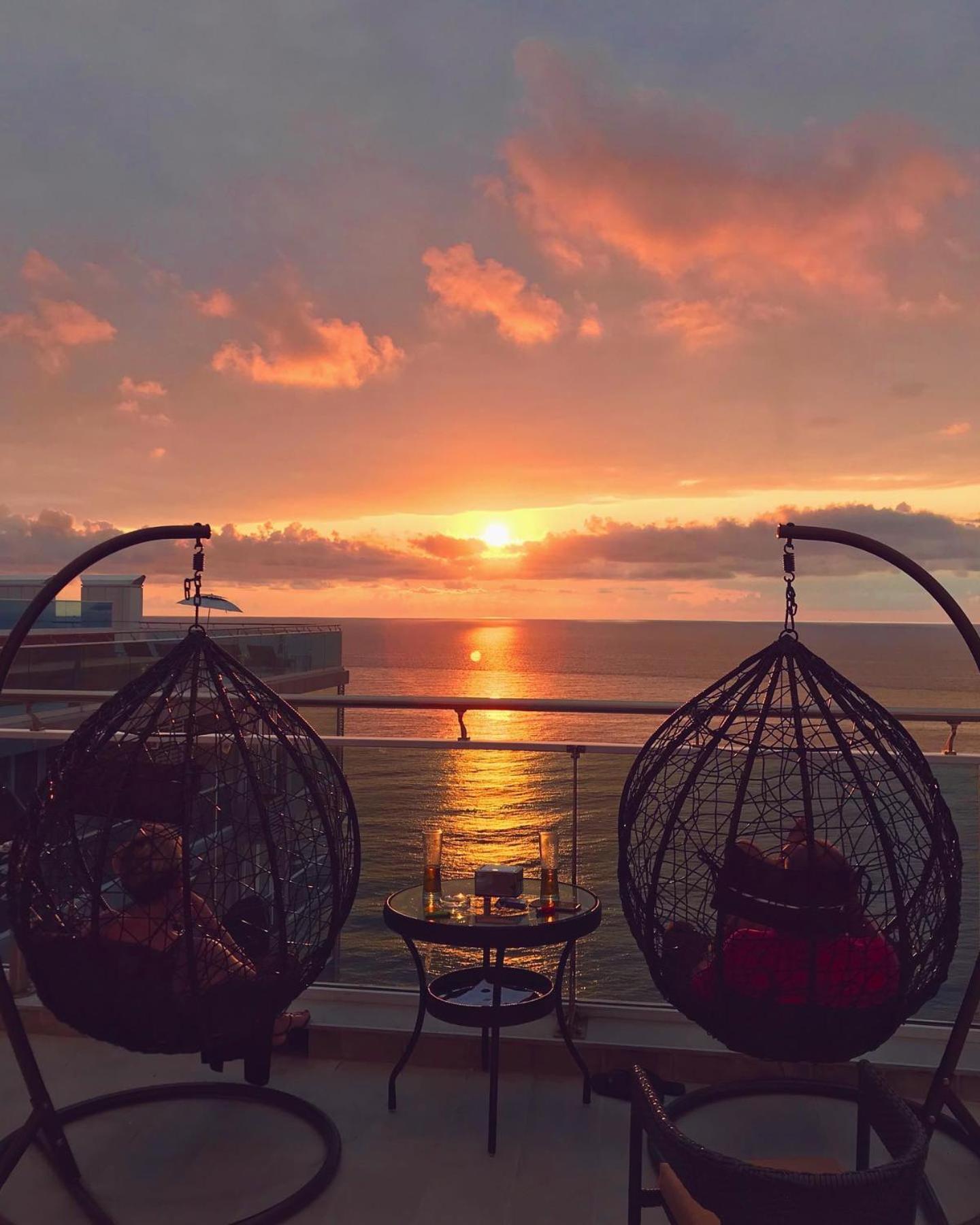 Seagull Beachfront Boutique Hotel Batumi Bagian luar foto