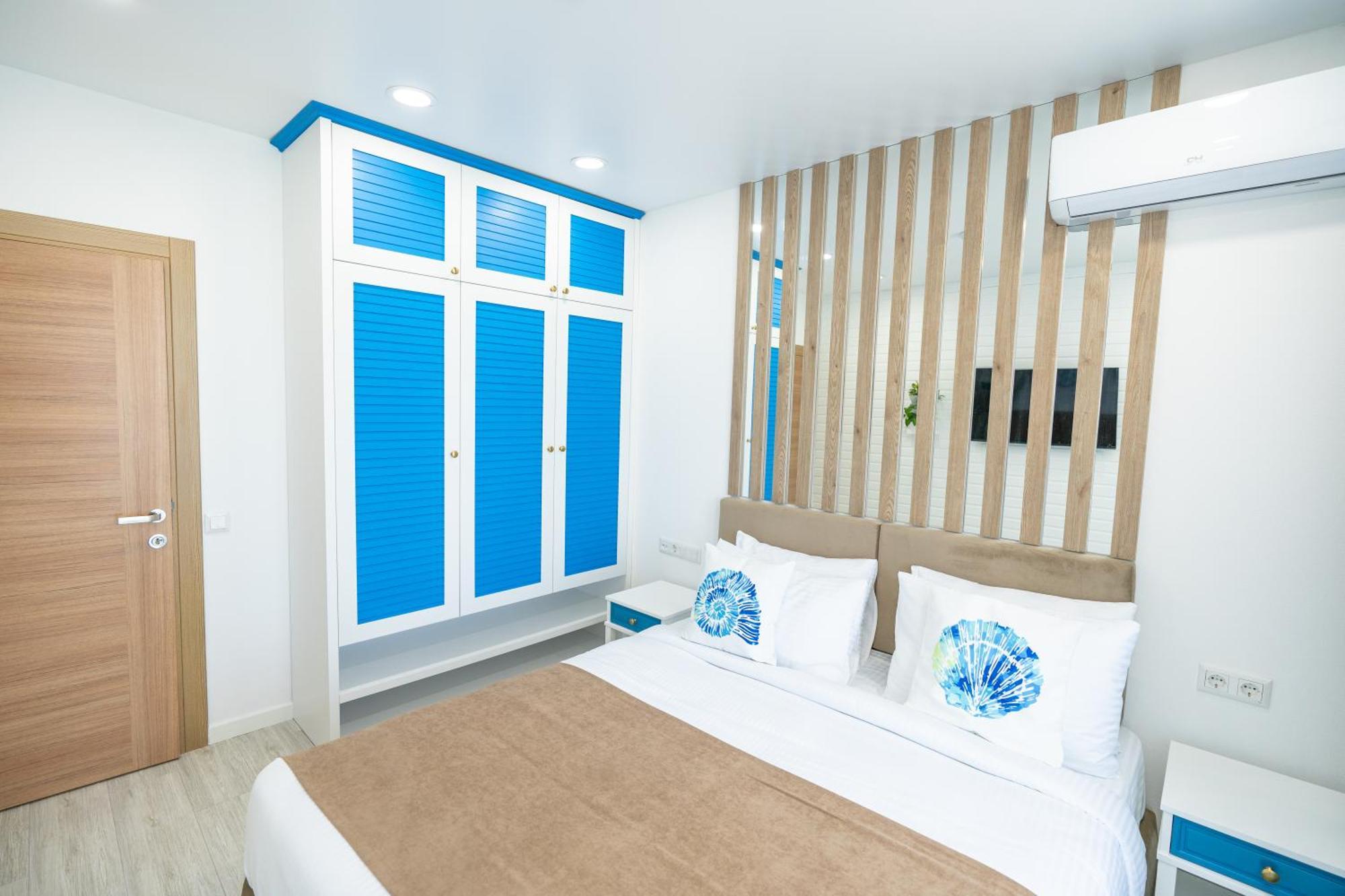 Seagull Beachfront Boutique Hotel Batumi Ruang foto